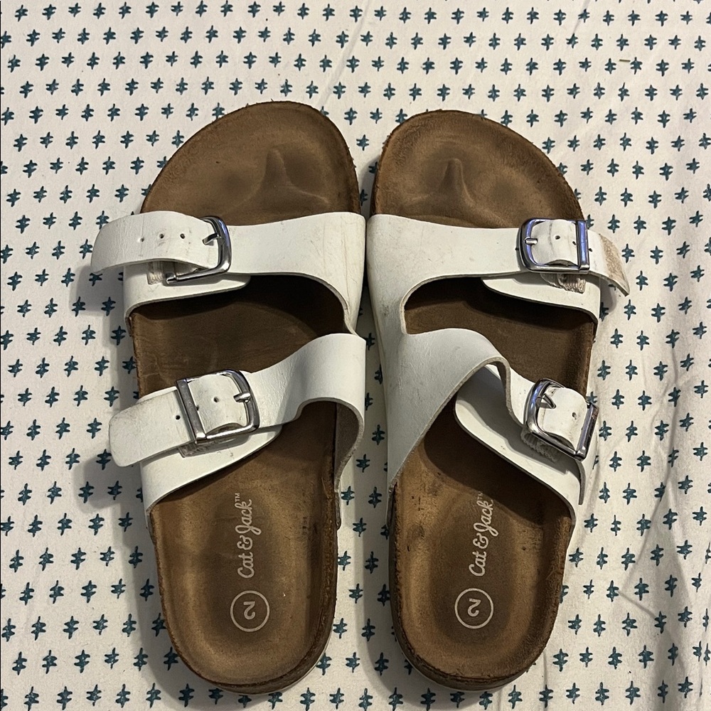 Cat & Jack White Kids Sandals with Buckles 2